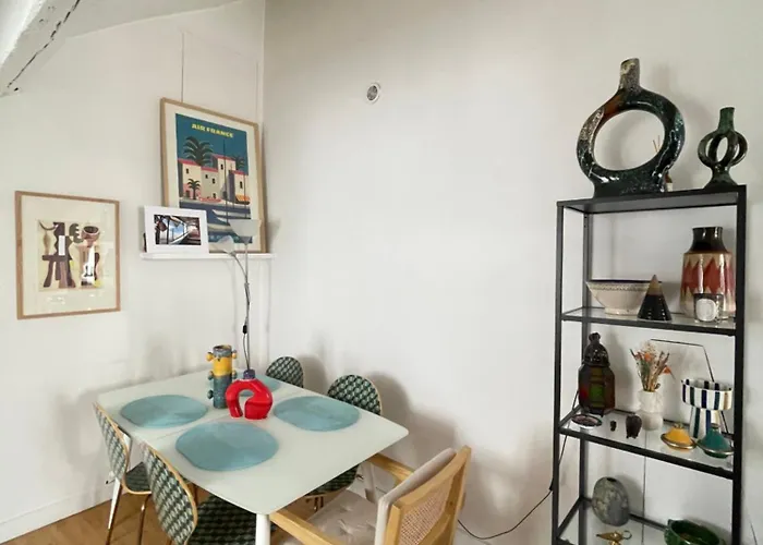 Charmant Appartement Parisien