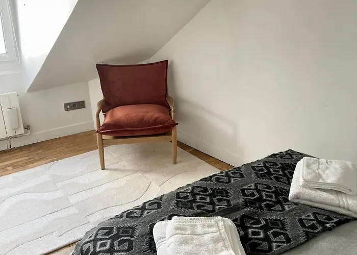 Charmant Appartement Parisien